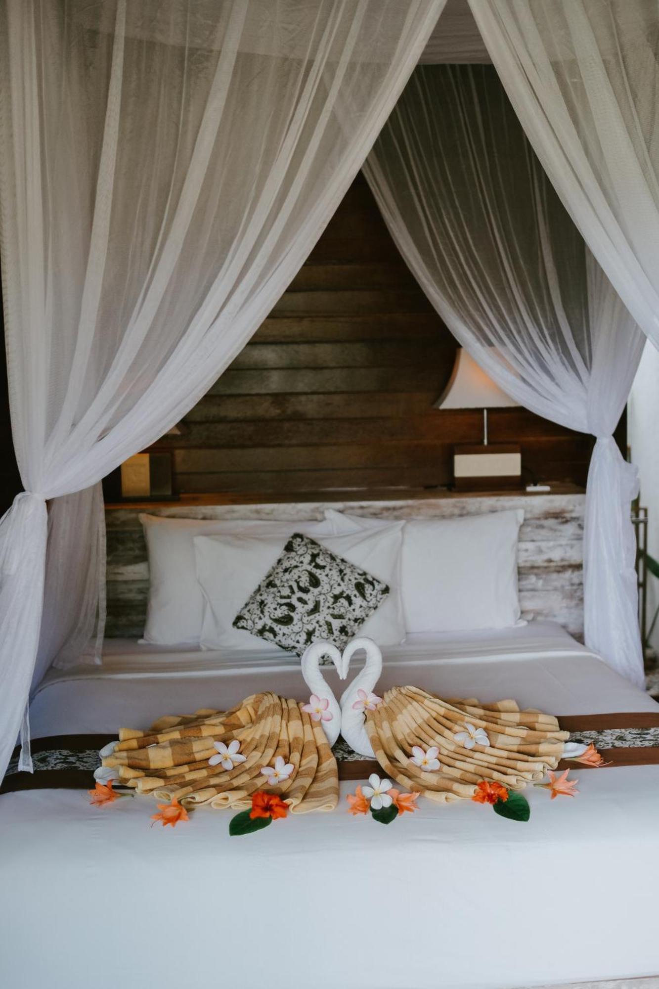 Dini D'Nusa Lembongan Hotel Ngoại thất bức ảnh